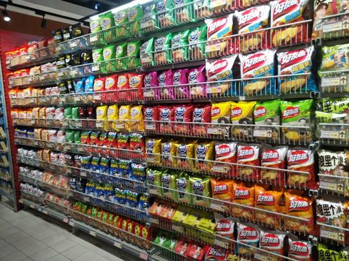 总部童贵丽拍南航店.jpg
